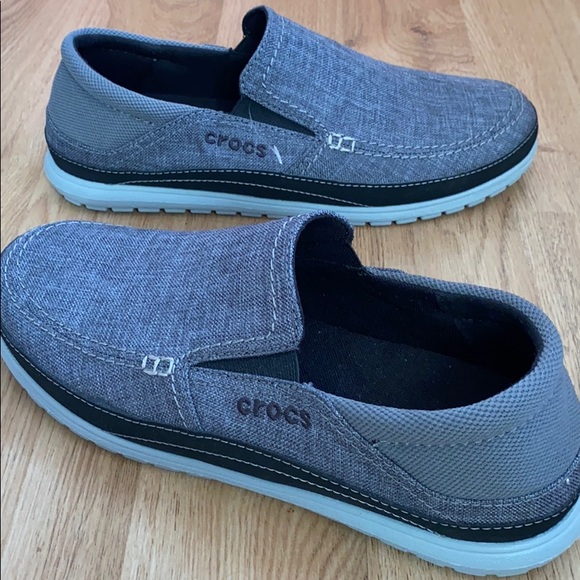 CROCS | Shoes | Nwot Crocs Santa Cruz 